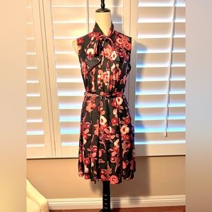 Kate Spade, Floral and flowy, size 4, like new